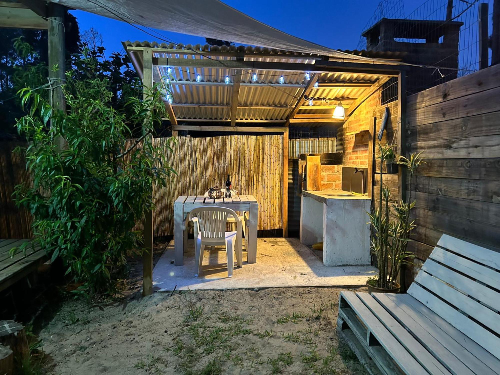 Lunas Del Bosque Cabana Y Apartamento En Suite La Paloma Ngoại thất bức ảnh